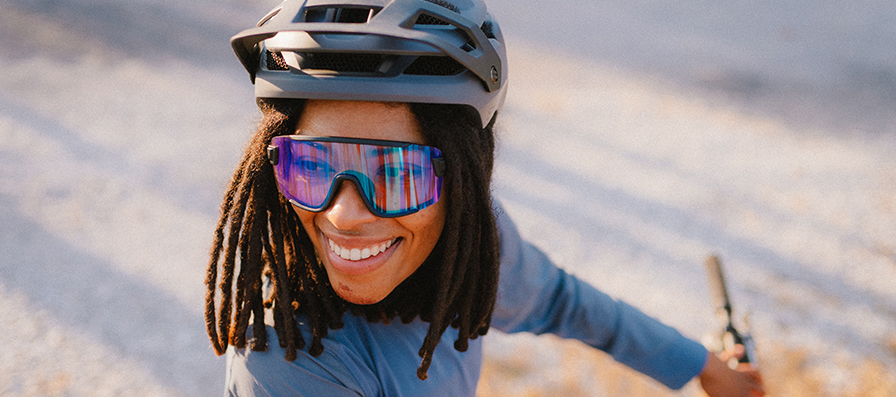 Brooklyn Bell wearing Smith Wildcat sunglasses and Forefront 3 Helmet