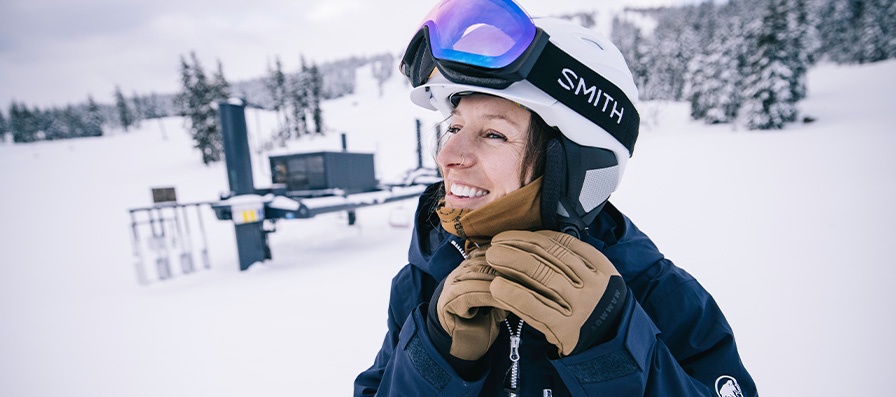 Woman wearing Smith snow helmet